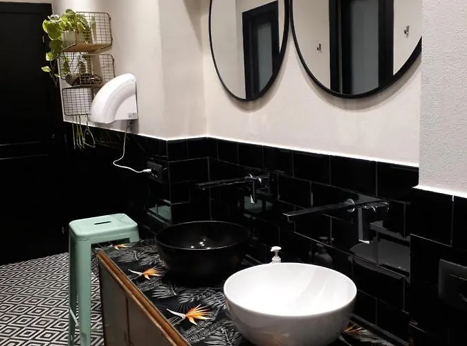 5 Terre Backpackers Albergue